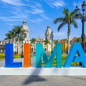 Perú de Expledor: Lima – Paracas – Ica (Oasis de Huacachina) – Nazca – Arequipa – Puno – Cuzco 15D/14N